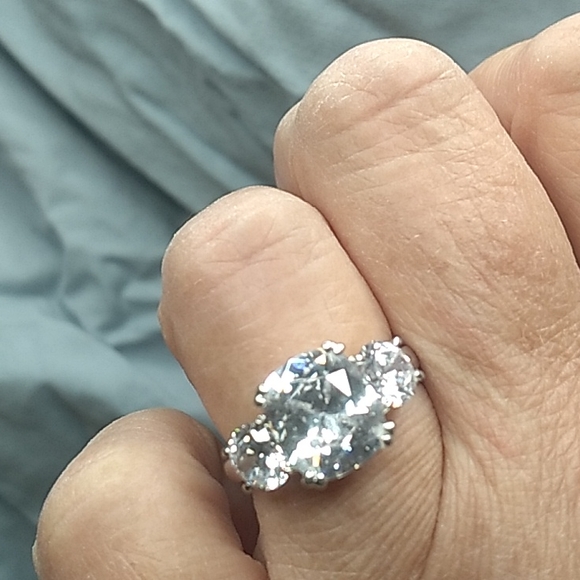 3 Stone Sapphire Sterling Silver Ring in Size 7 - Picture 3 of 5